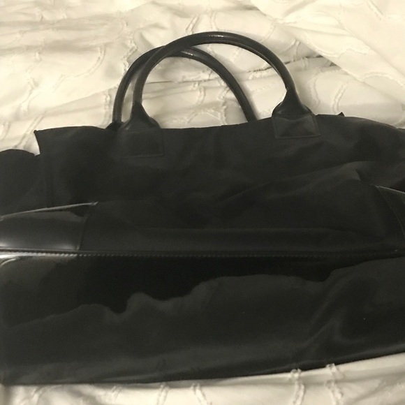 Tory Burch Ella Patent Tote Bag - Picture 2 of 3